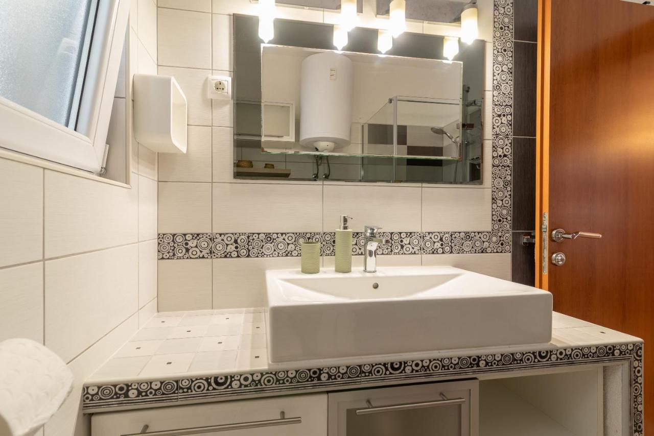 Apartments Fani Трогир Екстериор снимка