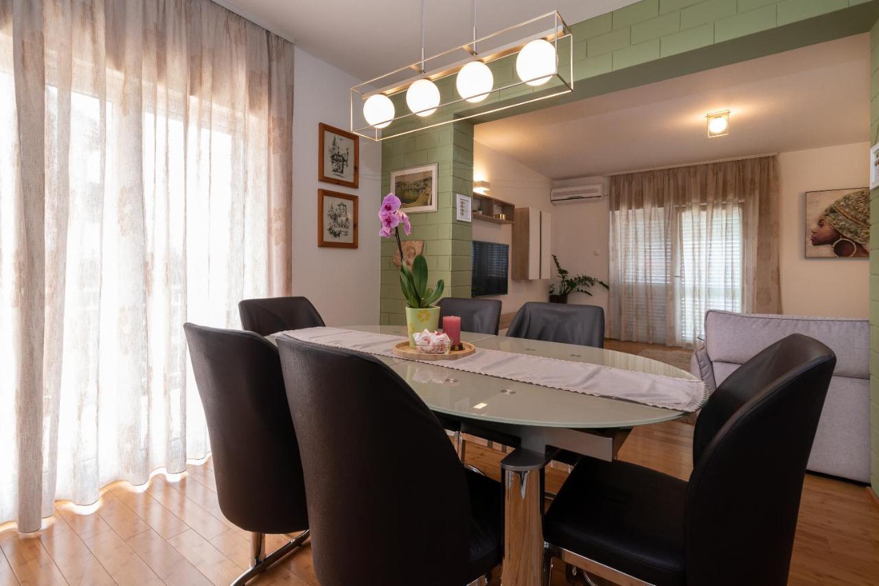 Apartments Fani Трогир Екстериор снимка
